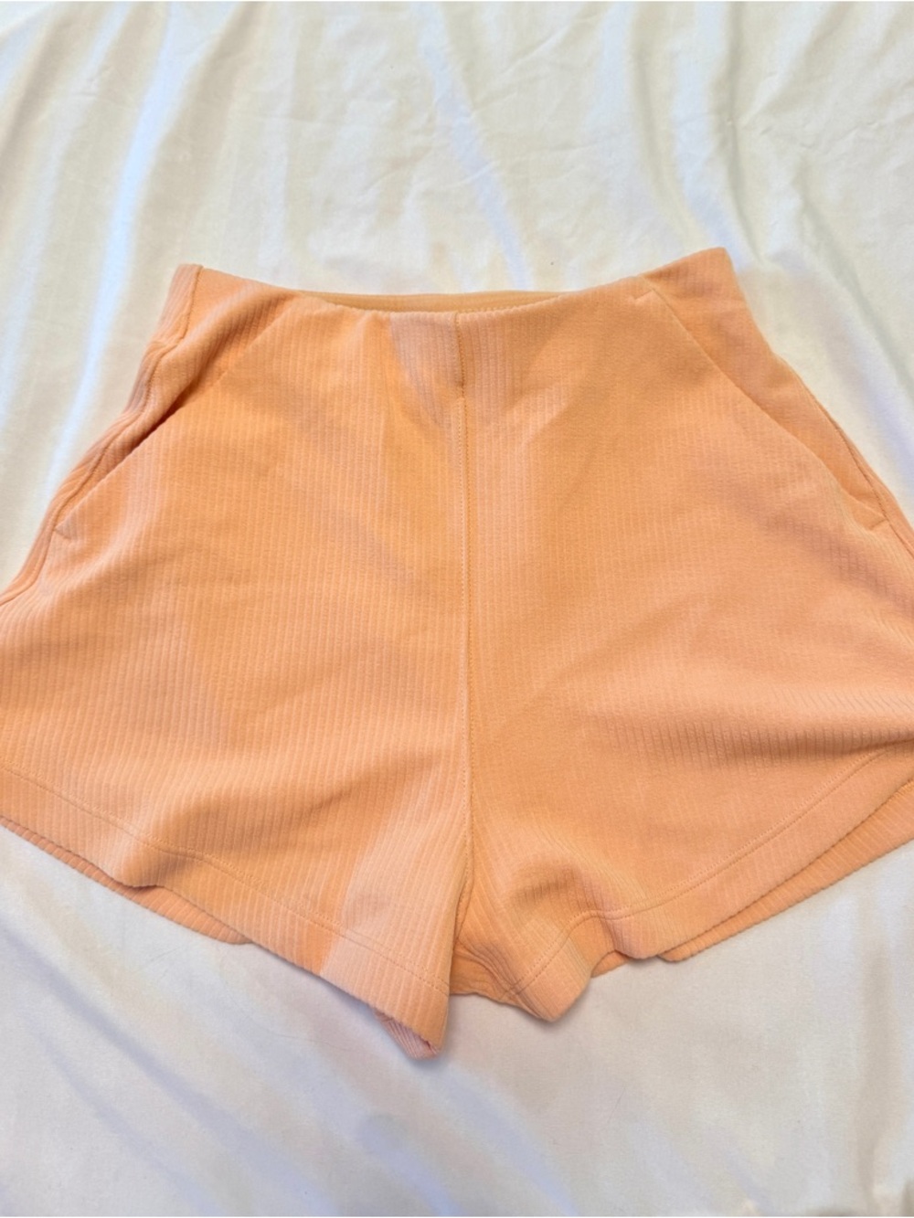 Lululemon ribbed soft stream high-rise shorts